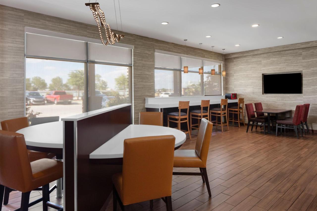 Towneplace Suites By Marriott ביג ספרינג מראה חיצוני תמונה