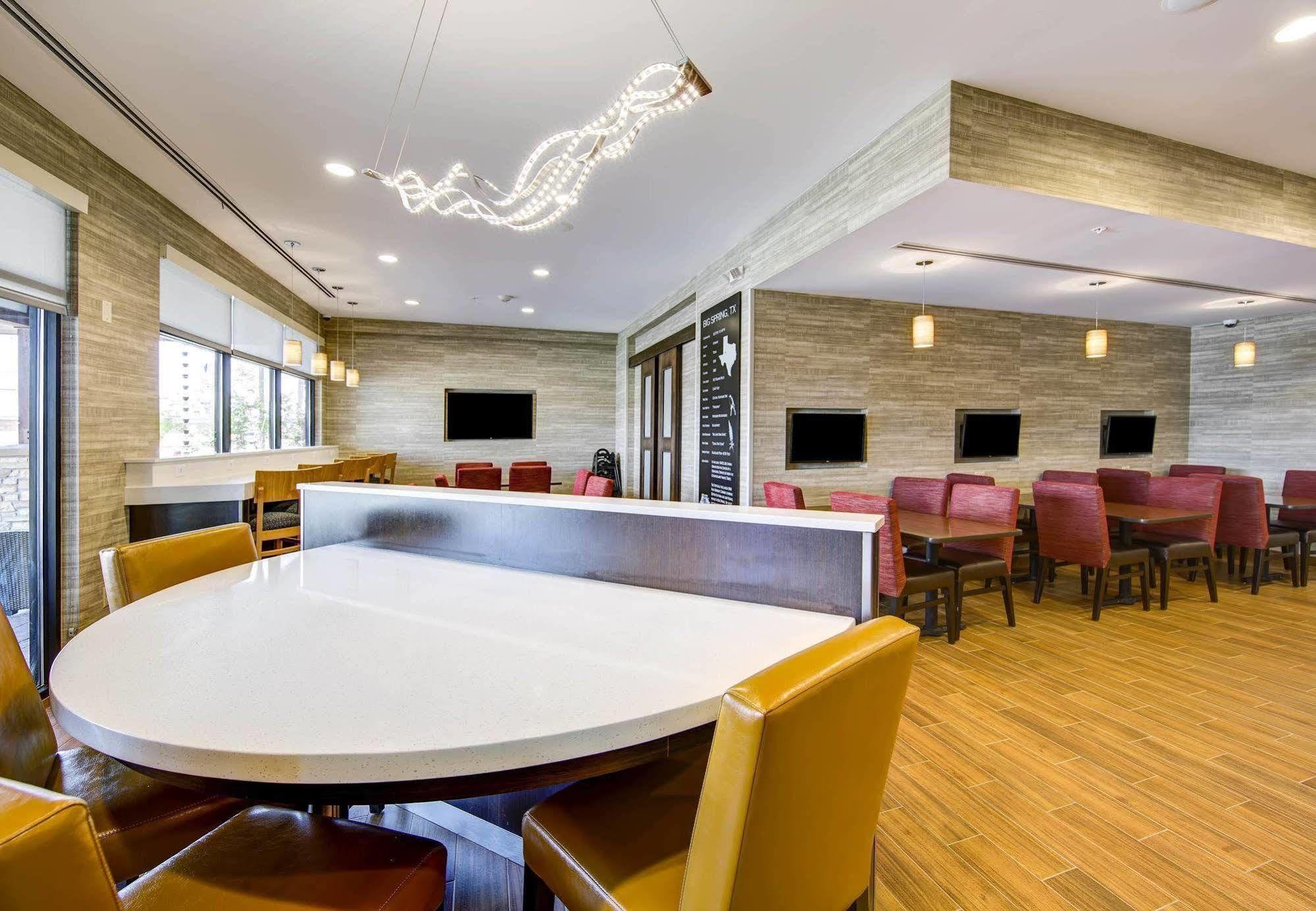 Towneplace Suites By Marriott ביג ספרינג מראה חיצוני תמונה